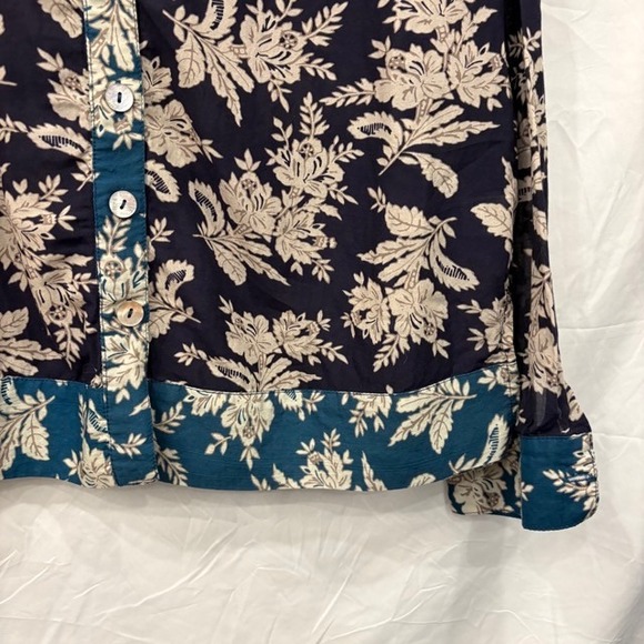 Sundance Floral Print Button Up Shirt Navy Blue Size Small Contrast Trim Boho - Picture 4 of 8